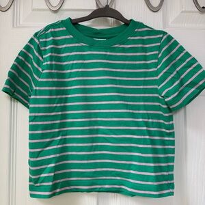 💚 Hanna Andersson Green and Pink Striped Tee - Size 2T